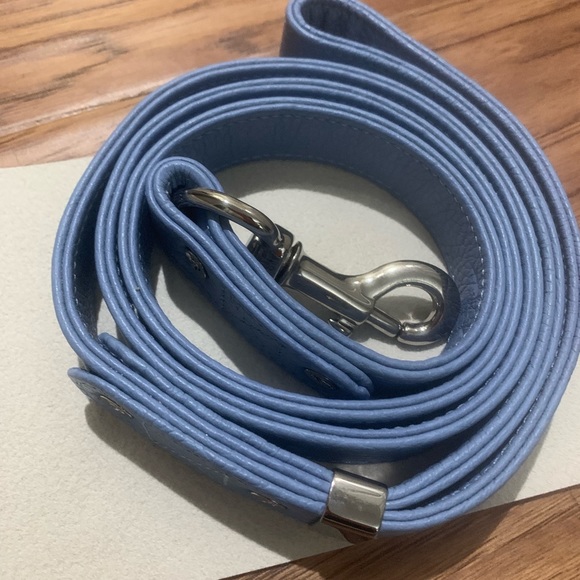 Pantofola luxury Italian leather dog lead